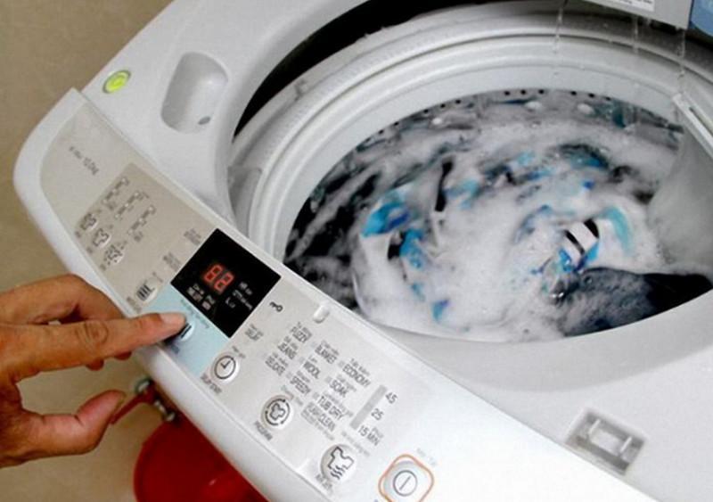 Những sự cố khi sử dụng máy giặt Midea
